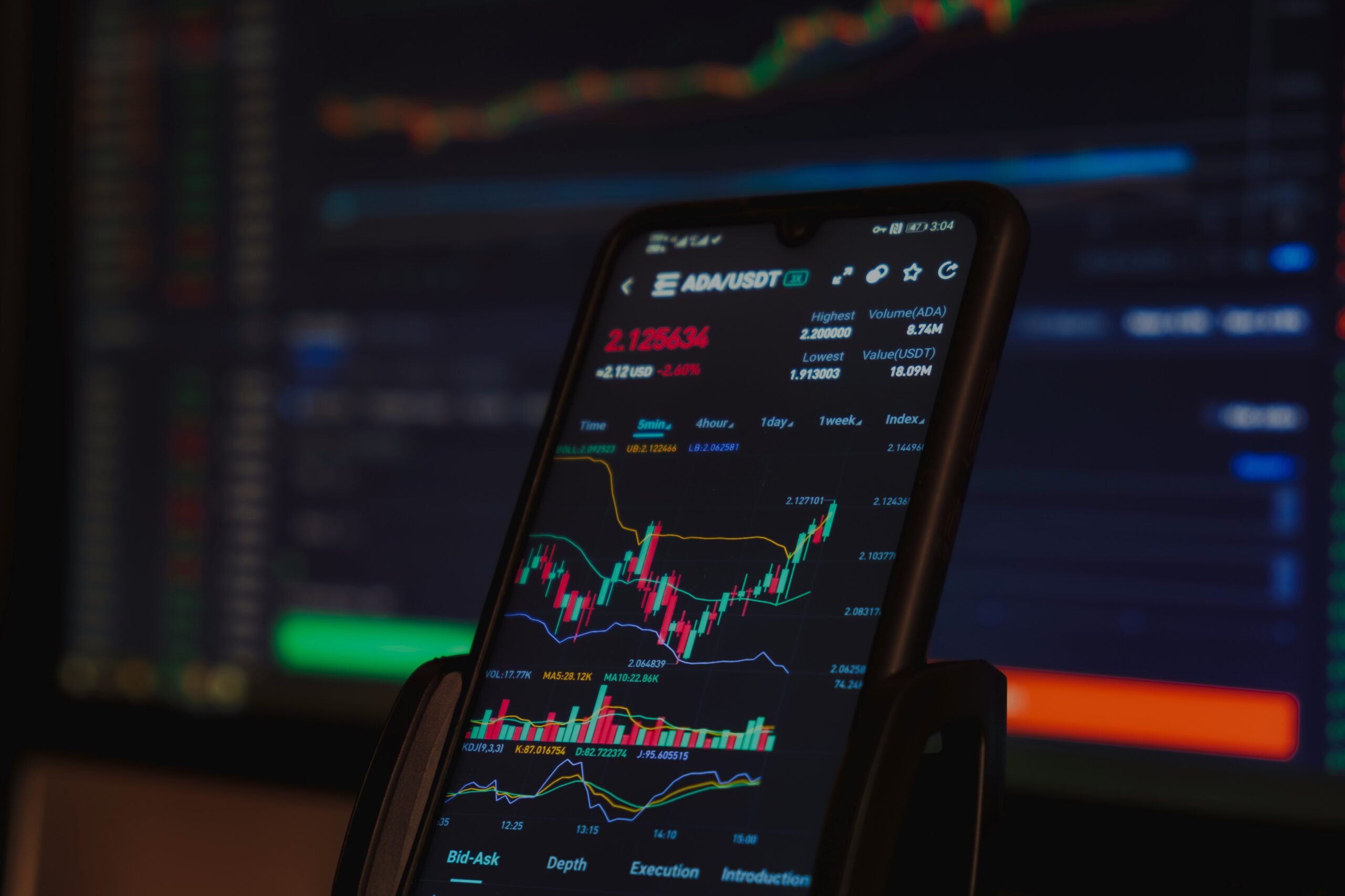 Mobile app view of best trading platforms 2025