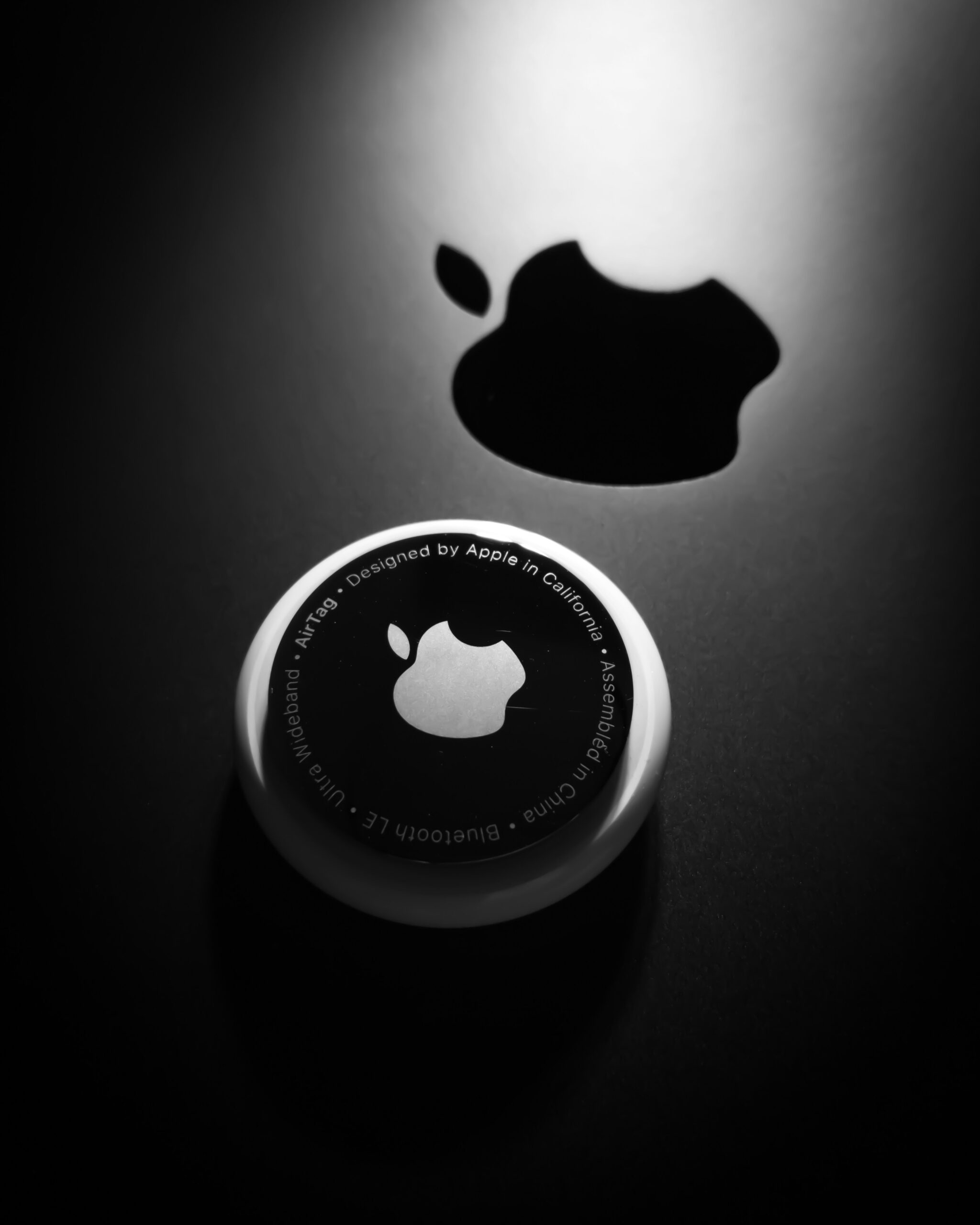 The Future of Apple Local AI Models in iOS 26